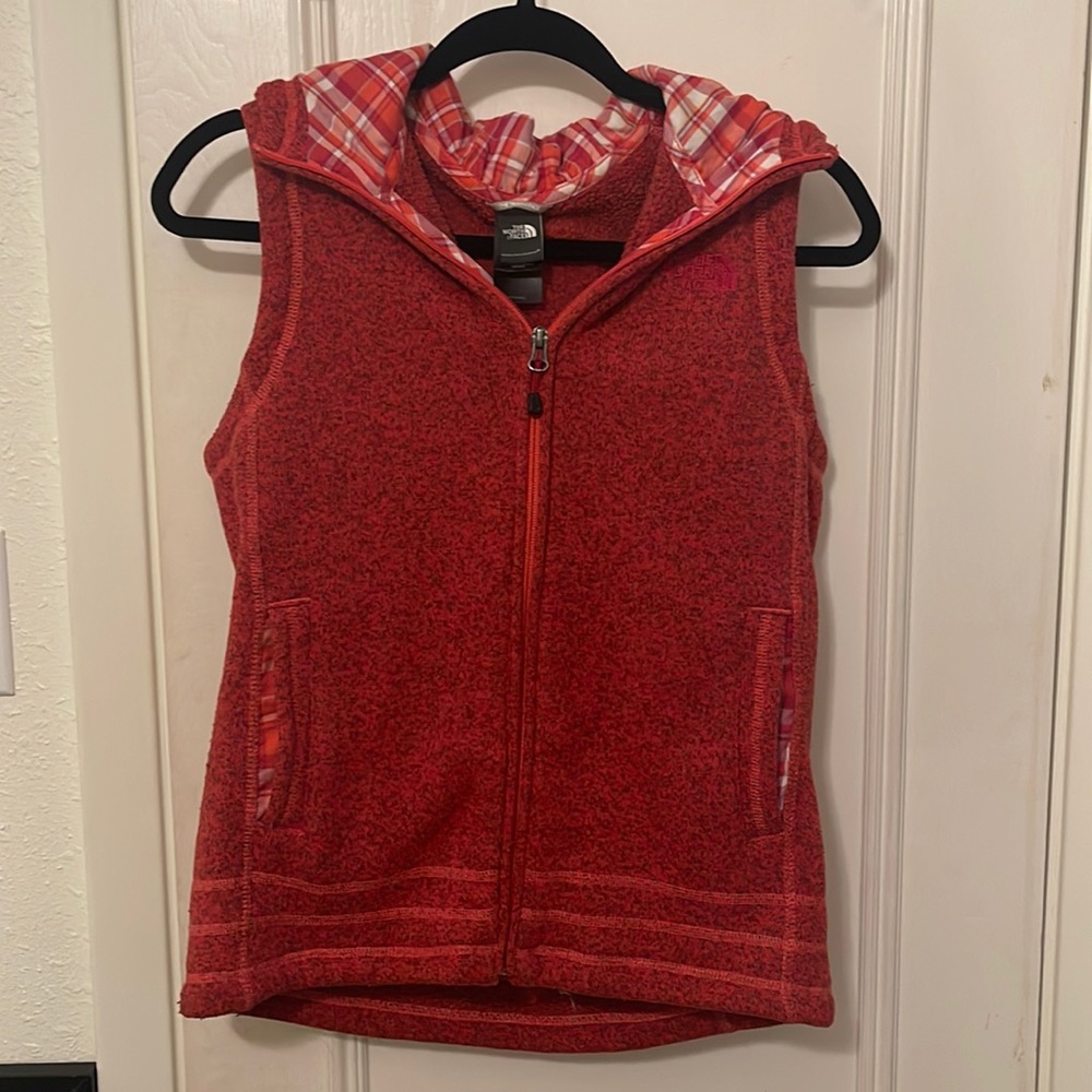 Northface Red & Plaid Vest Sz Med